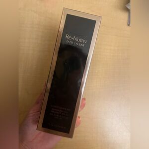 Estée Lauder Re-Nutriv Ultimate Diamond Transformative Brilliance Serum sealed